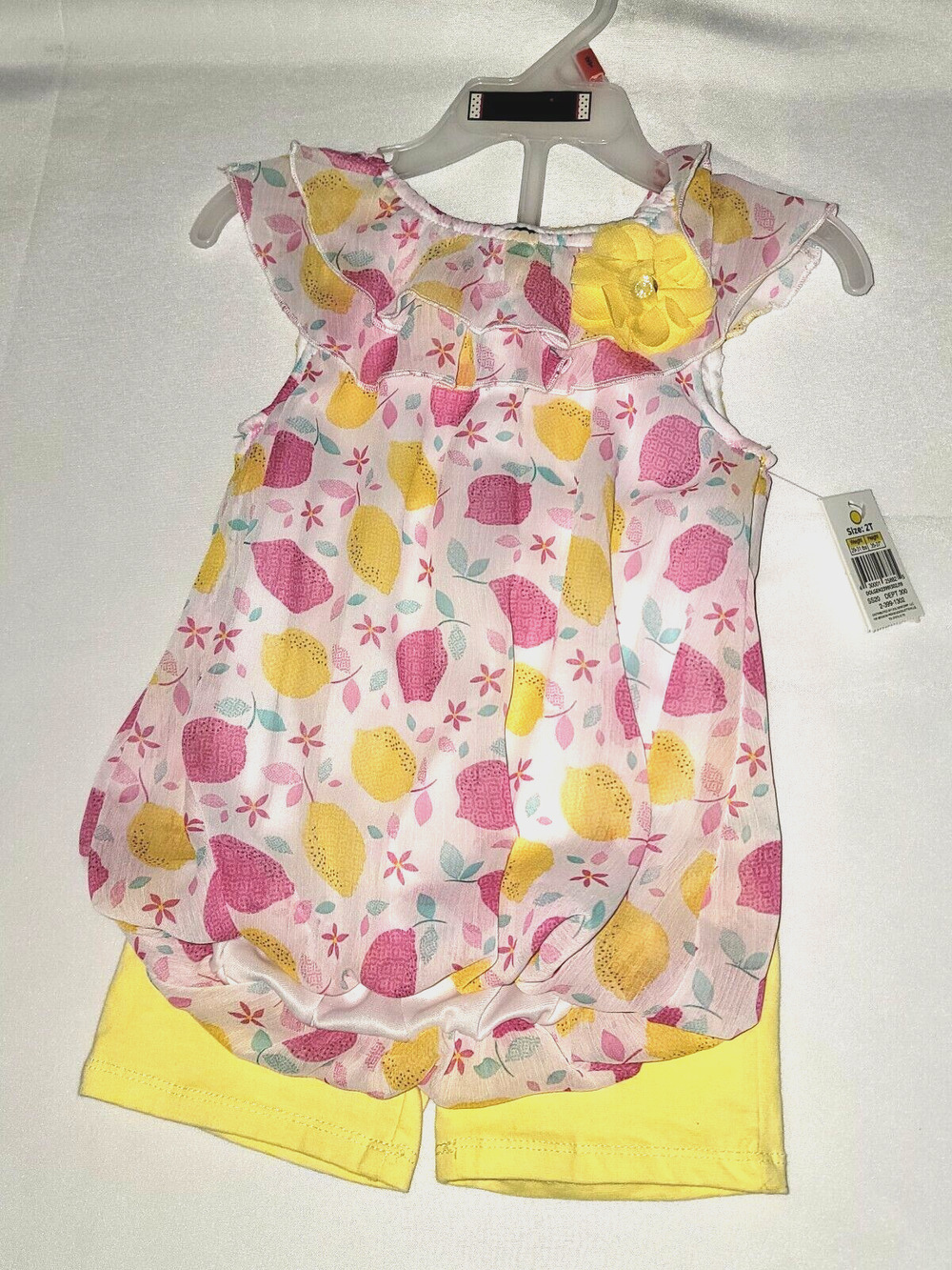 DDG Darlings Toddler Girls 2 Piece Shorts Outfit sz 2T Yellow NWT